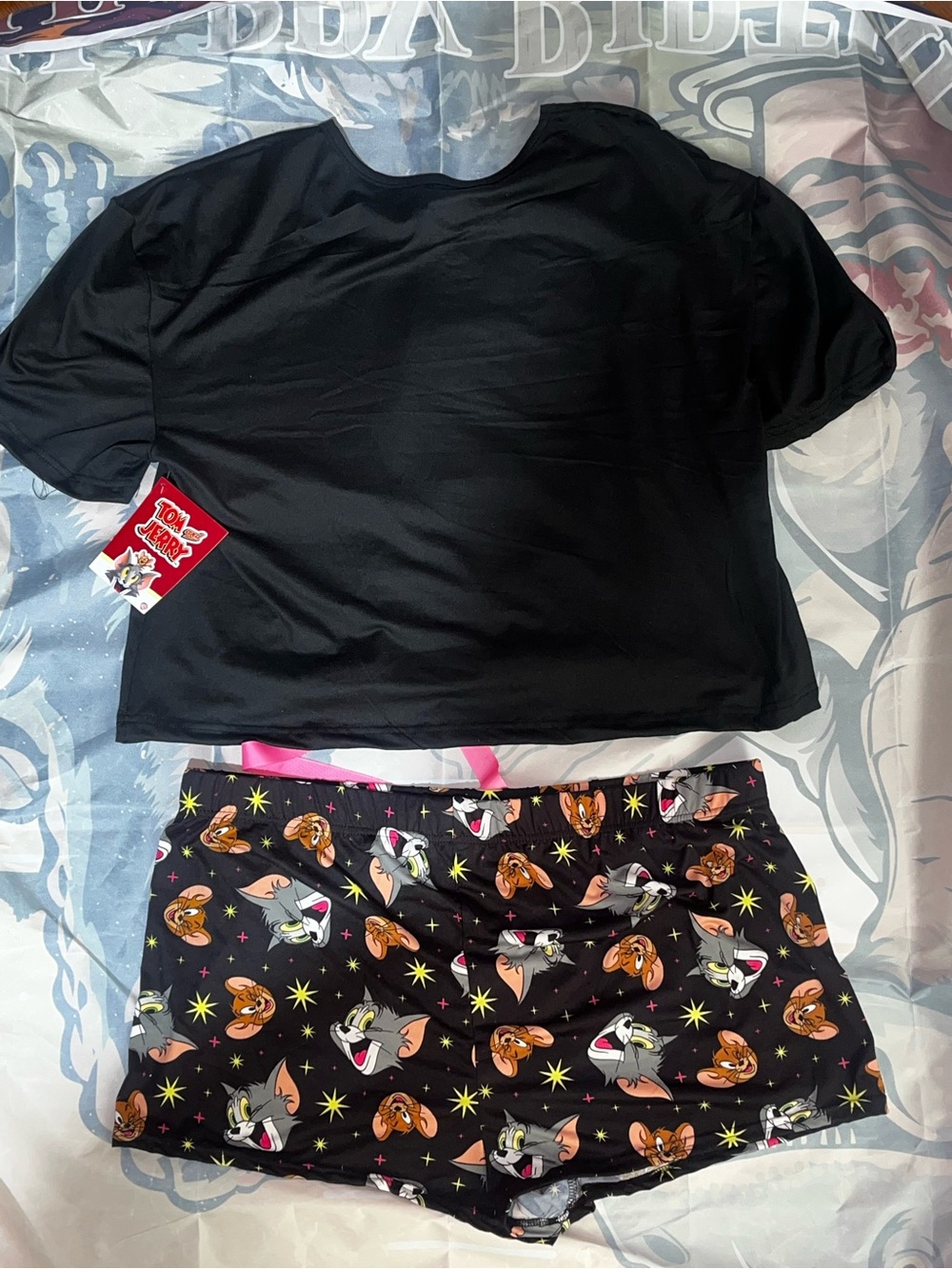 Tom & Jerry 'Trouble Maker' Black Short Pajama Set - Picture 8 of 9